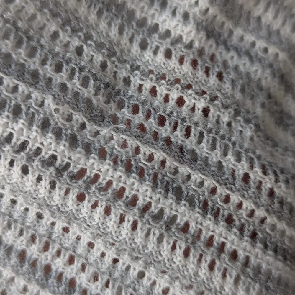 Veronica Beard Jeans Crochet Knit Gray Shirt Size Large - Picture 2 of 7